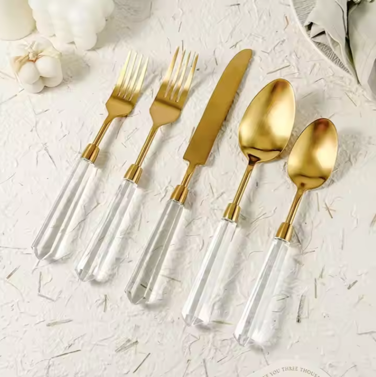  Luxury royal wedding hotel stainless steel 304 gold prism clear acrylic handle flatware cutlery set spoons fork